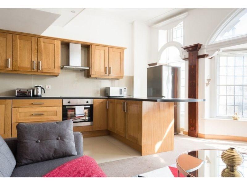 The College Green Loft - Historic Light-Flooded 3Bdr Home 브리스틀 외부 사진